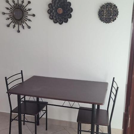Cozy 2Bhk Near To Dmcc Metro Station -505 Lägenhet Dubai Exteriör bild