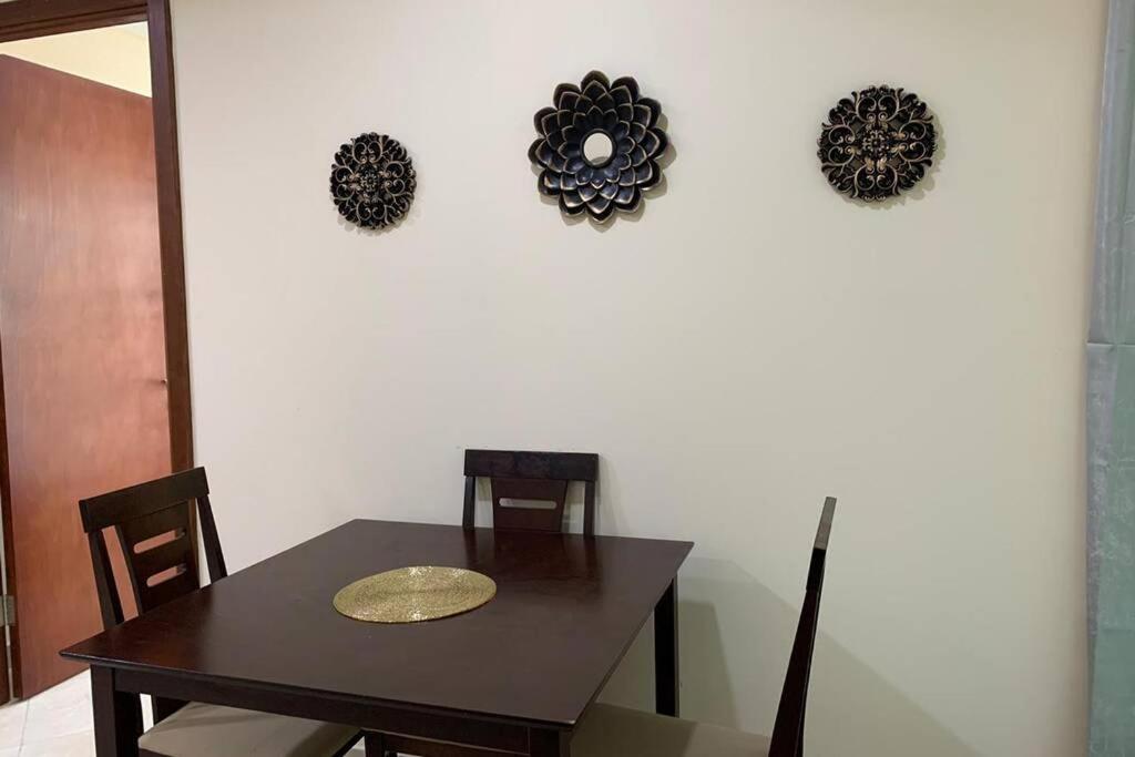 Cozy 2Bhk Near To Dmcc Metro Station -505 Lägenhet Dubai Exteriör bild