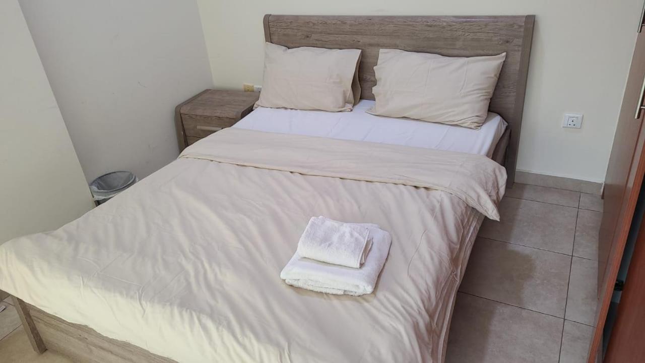 Cozy 2Bhk Near To Dmcc Metro Station -505 Lägenhet Dubai Exteriör bild