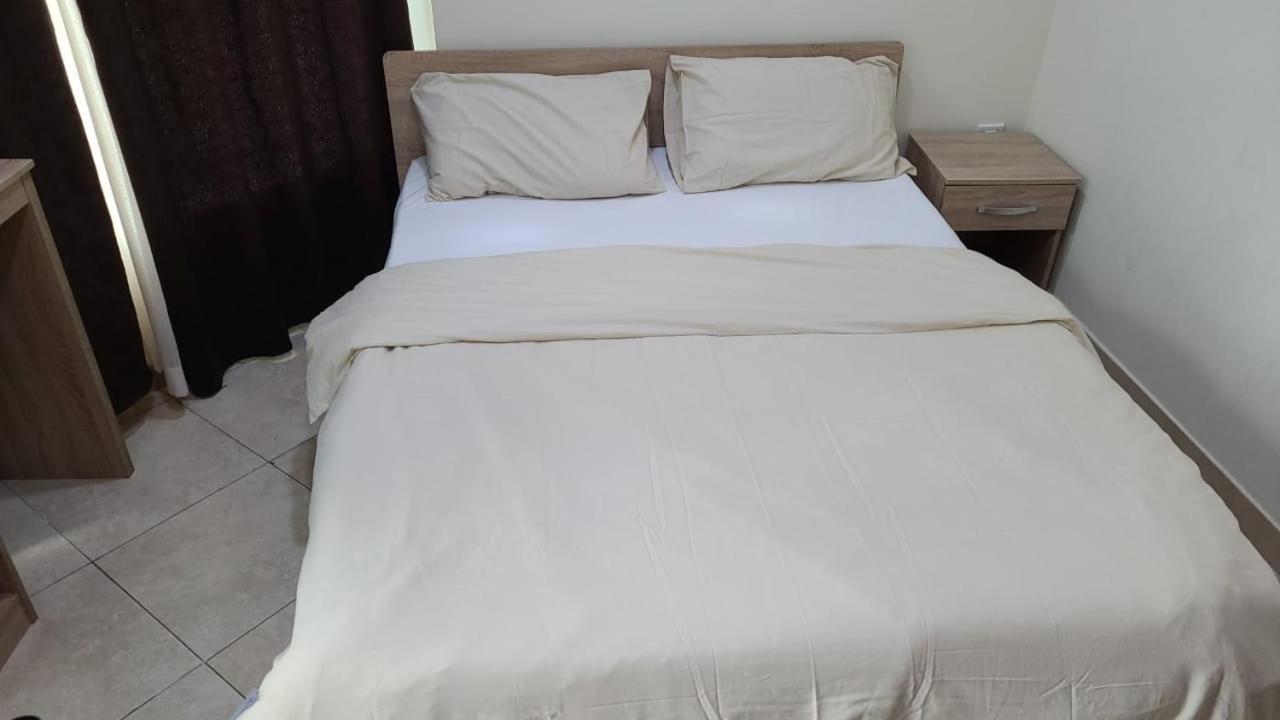 Cozy 2Bhk Near To Dmcc Metro Station -505 Lägenhet Dubai Exteriör bild