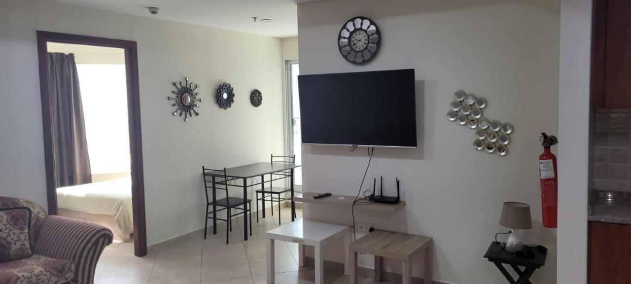 Cozy 2Bhk Near To Dmcc Metro Station -505 Lägenhet Dubai Exteriör bild