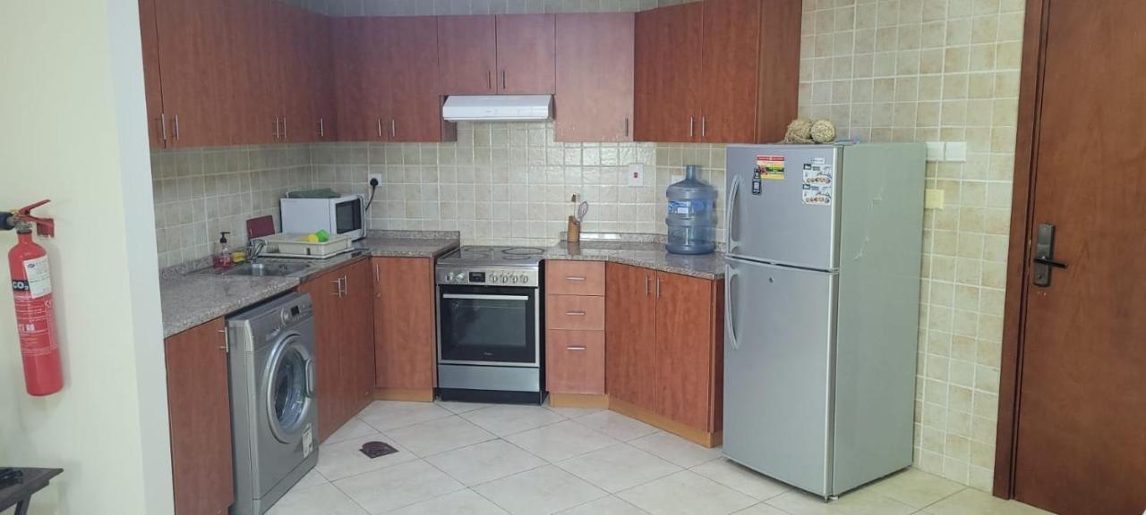 Cozy 2Bhk Near To Dmcc Metro Station -505 Lägenhet Dubai Exteriör bild