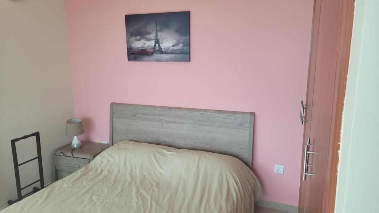 Cozy 2Bhk Near To Dmcc Metro Station -505 Lägenhet Dubai Exteriör bild