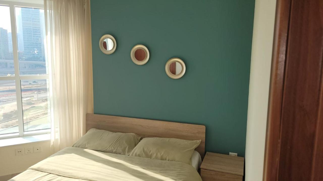Cozy 2Bhk Near To Dmcc Metro Station -505 Lägenhet Dubai Exteriör bild